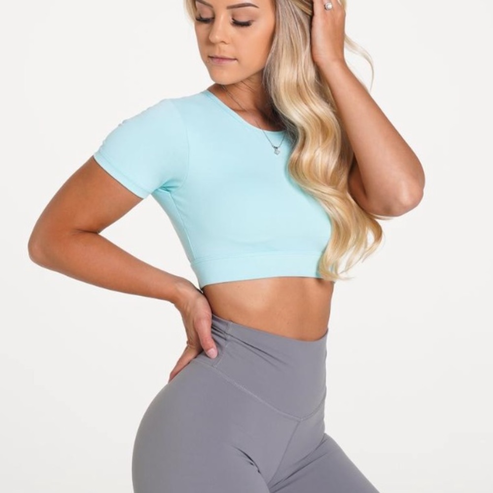 NVGTN Open Back Fitness Crop Top NWT
